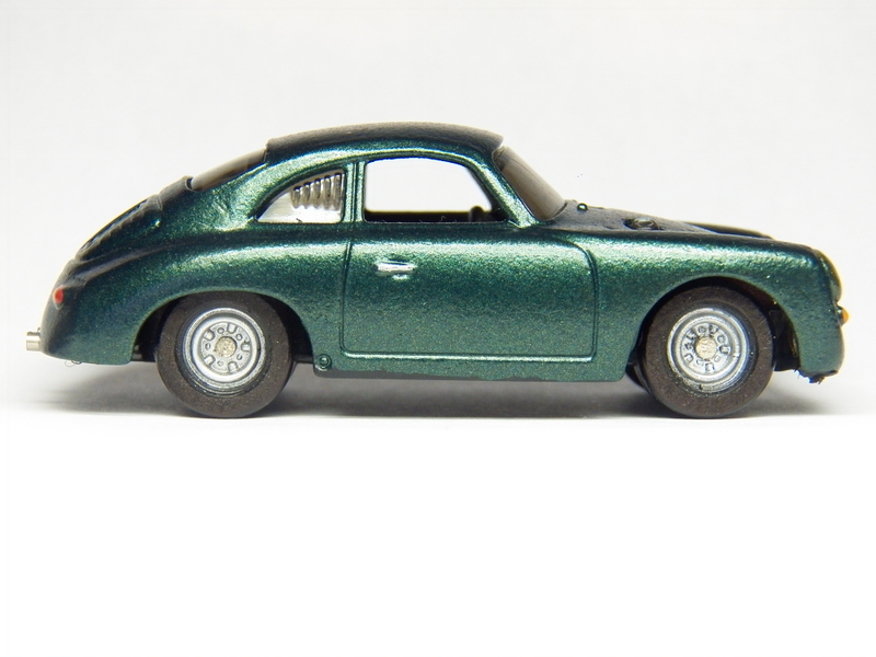 Illustration for article titled Custom Porsche Outlaw - Green with Envy